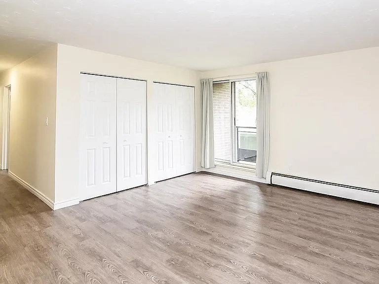 125 Indian Rd — Photo 9