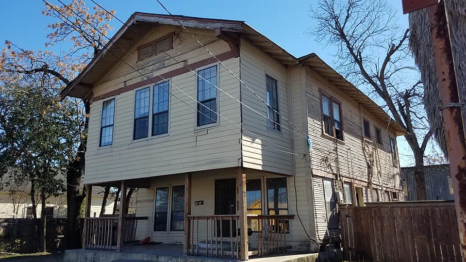 1st image of 2422 W Commerce St