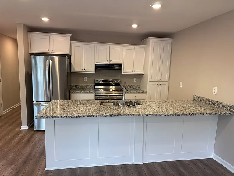 209 Mountaindale Dr — Photo 7