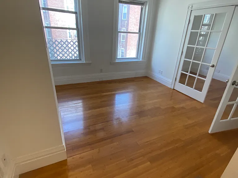 254 Newbury St #16 — Photo 5