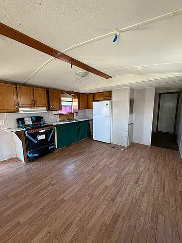 300 Sequoyah Dr NE Photo 1
