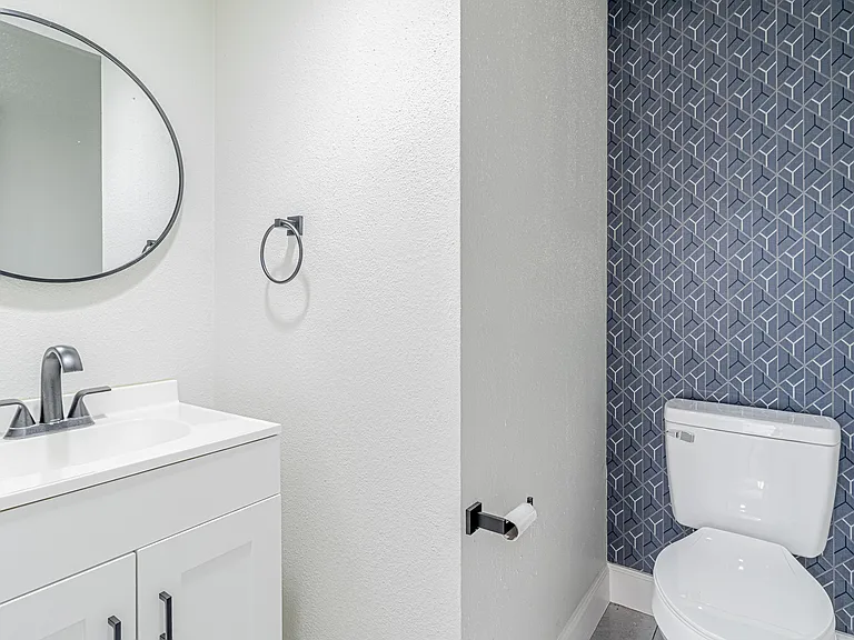 12142 Vista Nogal St — Photo 13