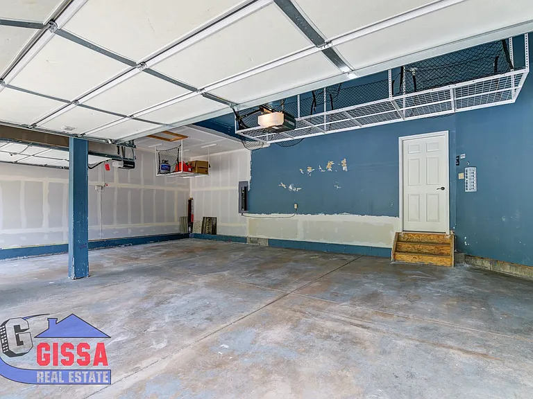 1043 Longspur Ln — Photo 59