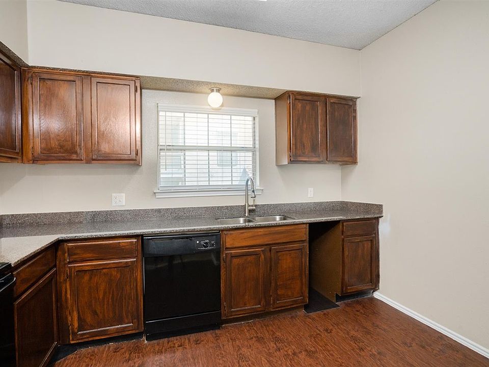 Summer Bend 1301 Meadow Creek Dr Irving TX Zillow