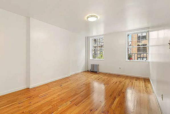 1st image of 222 W 10th St #2D