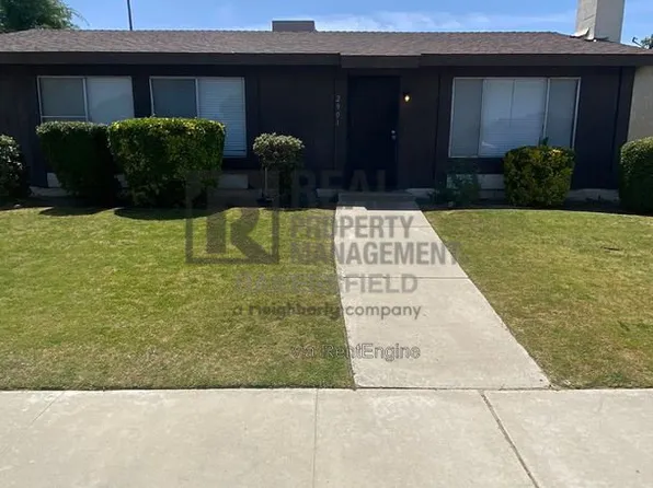2901 N Half Moon Dr APT A, Bakersfield, CA 93309