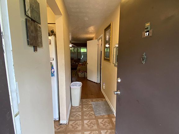 2nd image of 1200 Bretta St APT 17