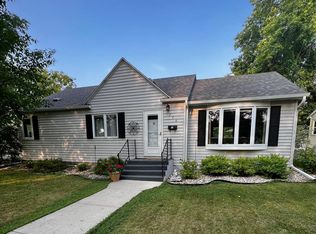 226 Kneale Ave S, Thief River Falls, MN 56701