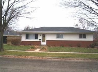 1237 W Marquette St, Appleton, WI 54914