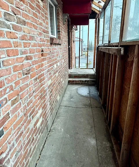 18 E Rockwell Ave #B — Photo 2