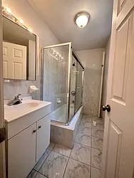 Rented by Aimee Grodanz, LREB