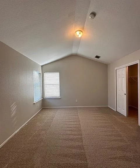 5157 Hartson — Photo 27