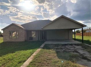 124 Pleasant Run, Azle, TX 76020