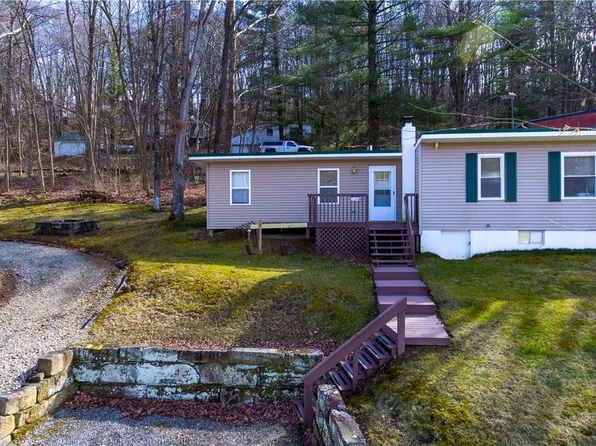 7354 Autumn Rd SW, Carrollton, OH 44615