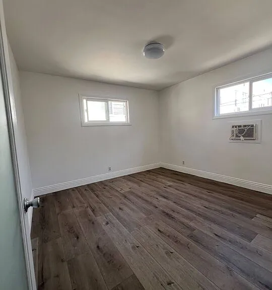 4822 Rosewood Ave #4 — Photo 4