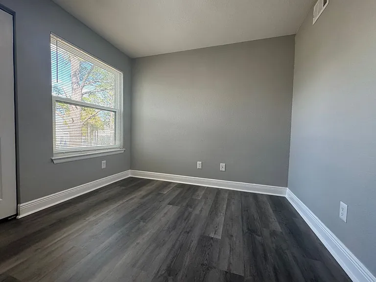 3740 Idlebrook Cir #206 — Photo 20