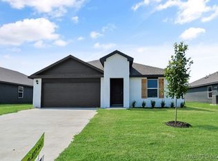 8525 E Dallas St, Broken Arrow, OK 74014