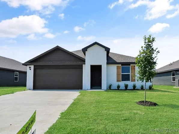 8525 E Dallas St, Broken Arrow, OK 74014