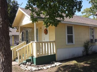 219 Tutt Ave #A, Taft, TX 78390