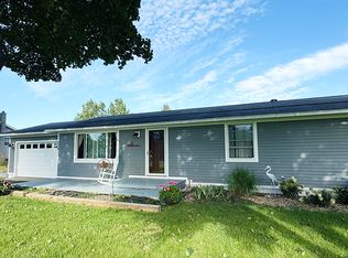 820 Meadow Dr, Traverse City, MI 49685