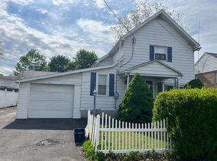 116 Waldo Ave, Endicott, NY 13760