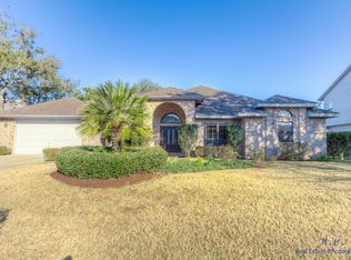 775 Boulevard Of The Champions, Shalimar, FL 32579