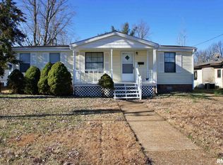 1215 Ferry St, Metropolis, IL 62960