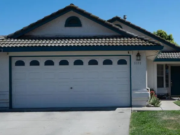 1089 La Mesa St, Escalon, CA 95320