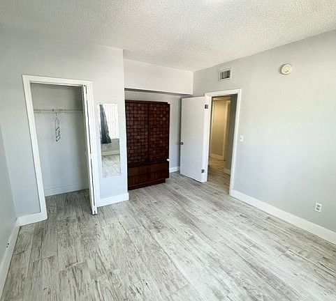 5th image of 9248 Collins Ave APT 105