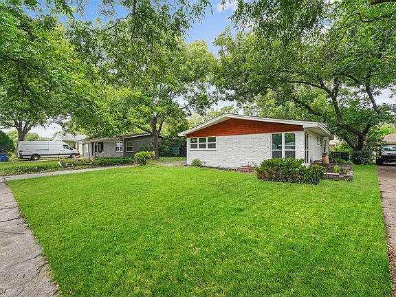 3rd image of 2335 Hartline Dr