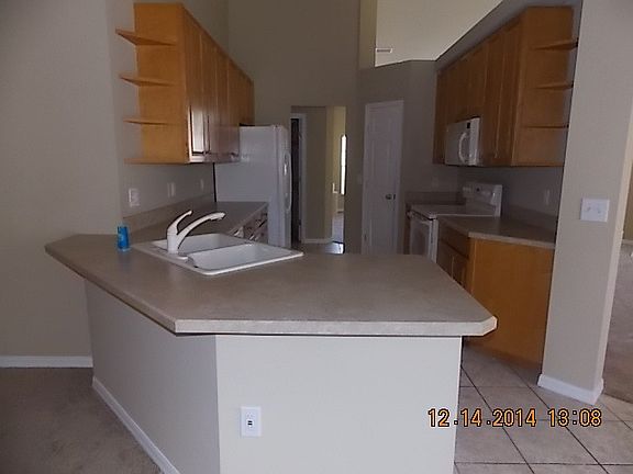 3rd image of 6737 Pine Springs Dr