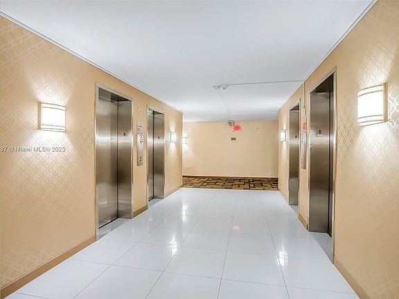 4th image of 231 174th St APT 817