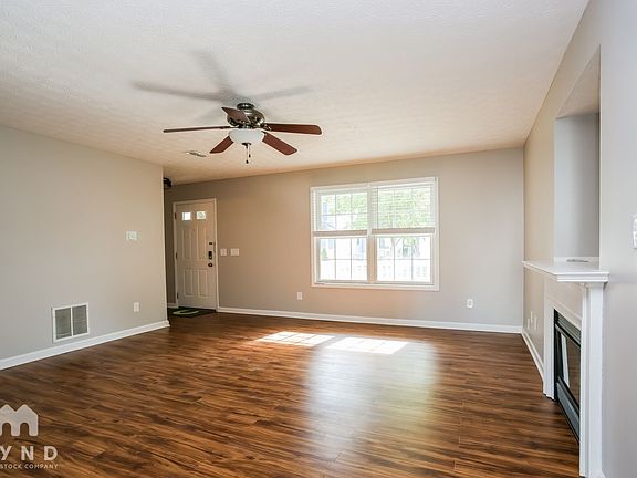 4th image of 540 Rockets St #135