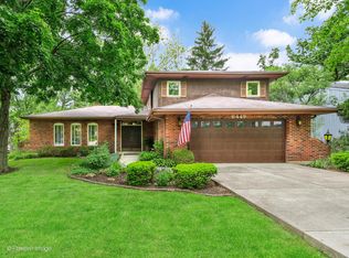 6449 Cherokee Dr, Indian Head Park, IL