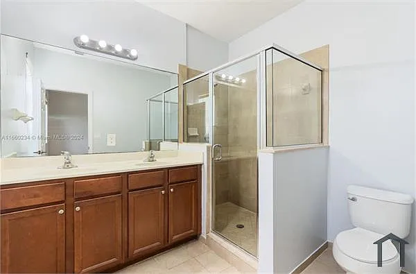 17067 SW 93rd St — Photo 14