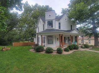 2118 P St, Auburn, NE 68305