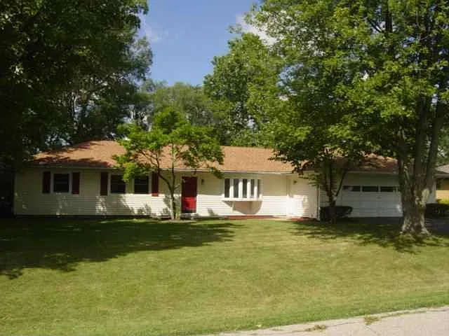 1404 Alpha St photo 1