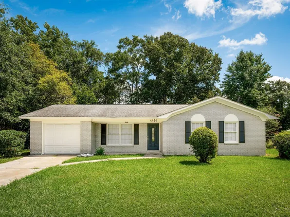 4424 Logwood Dr, Ladson, SC 29456