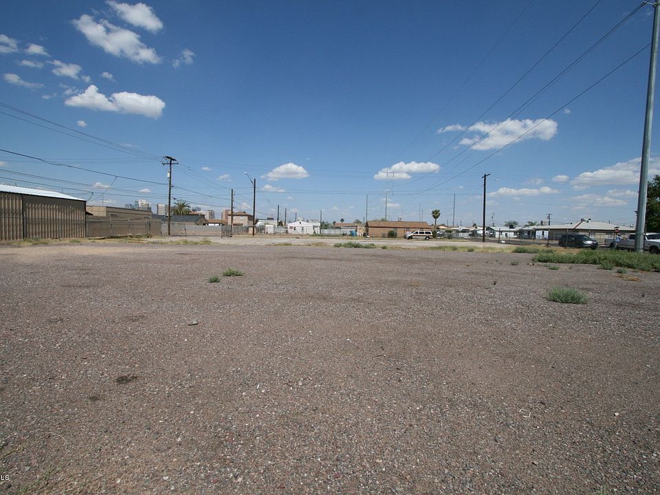 1st image of 1608 W SHERMAN Street #4