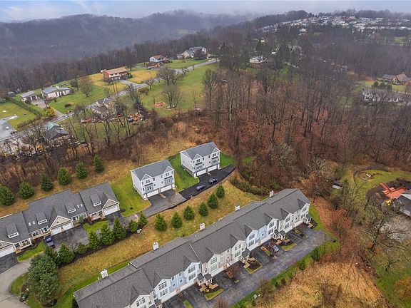 5th image of 3822 Goldie Ln #A-7