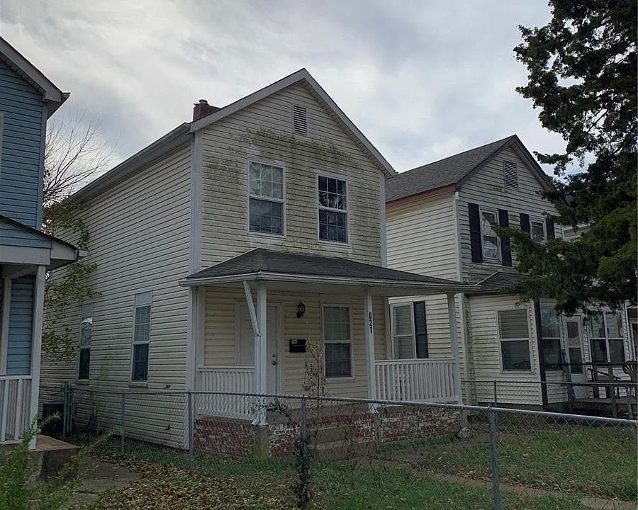 1st image of 621 Benton St