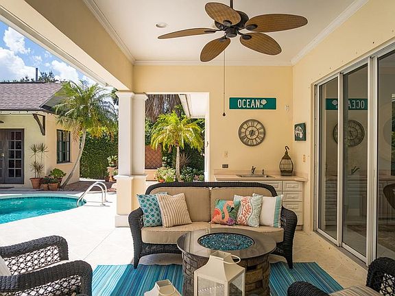 5th image of 656 Bougainvillea Ln
