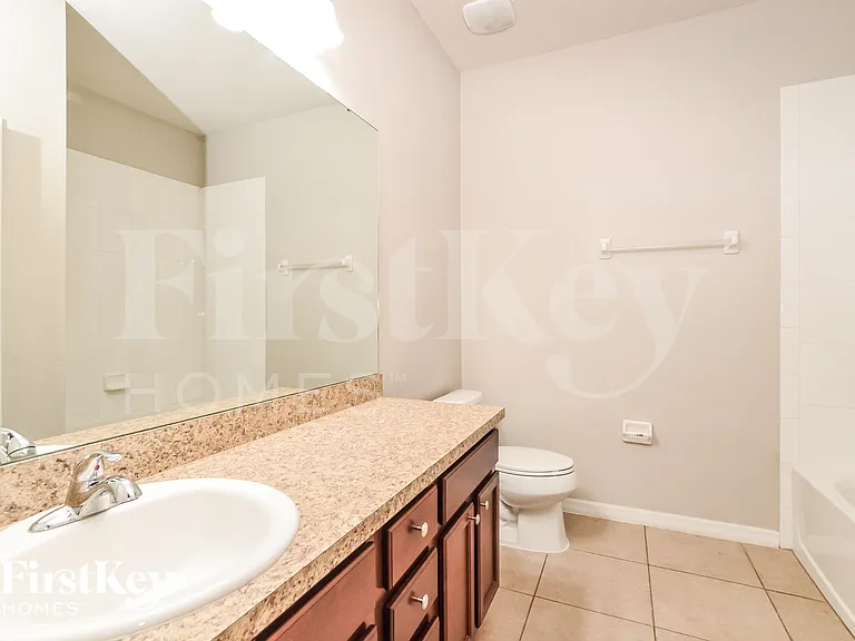 954 Glazebrook Loop — Photo 14