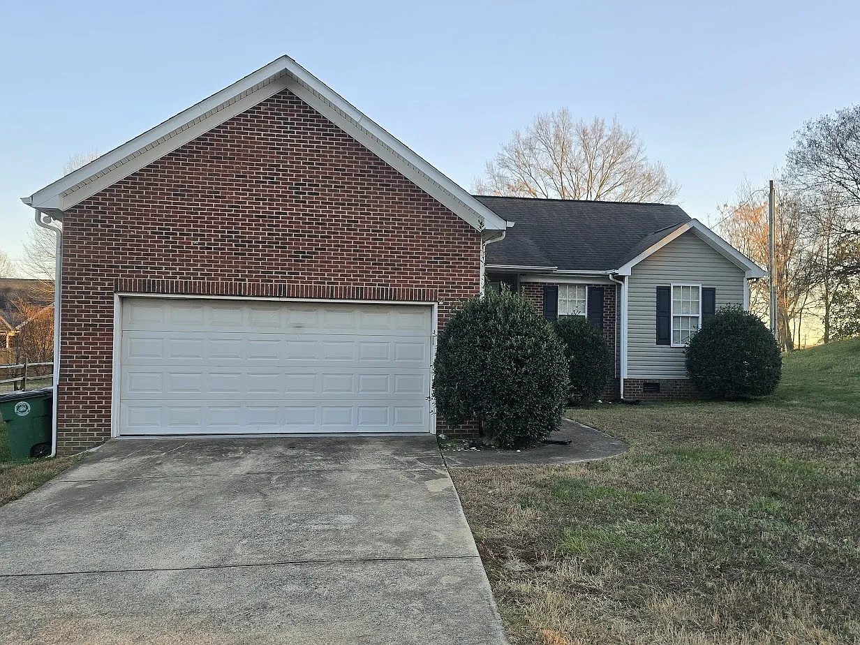 1142 Stallings Road - 1 — Photo 1