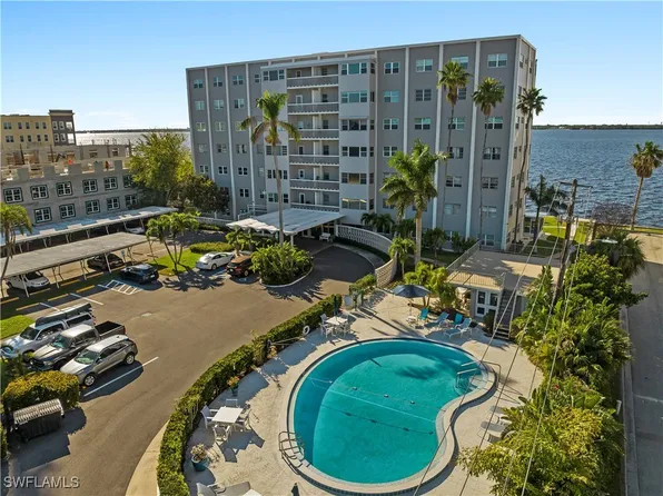 1900 Clifford St APT 306, Fort Myers, FL 33901