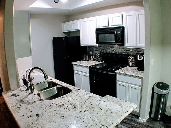 2nd image of 3830 E Lakewood Pkwy E APT 1098