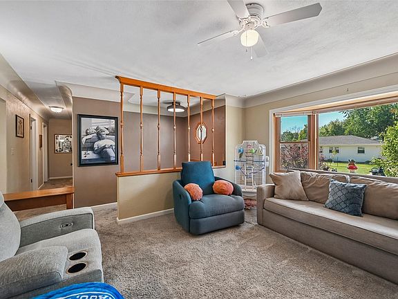 Nice and bright living room with bay window