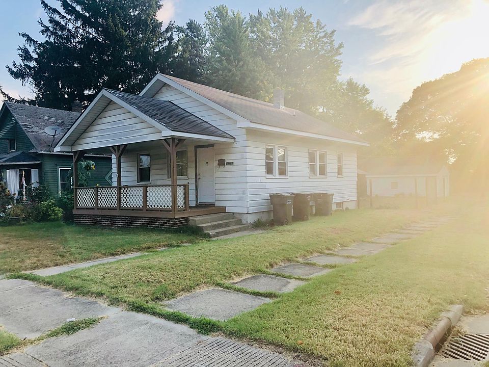 1st image of 1714 Caroline St