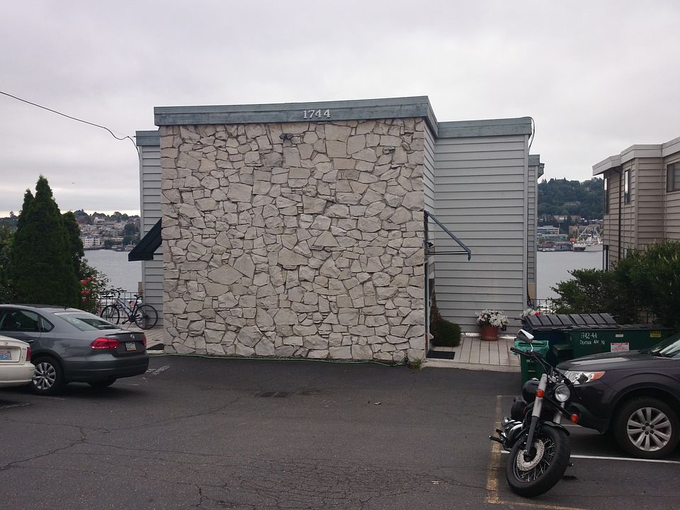 1st image of 1744 Dexter Ave N APT 8