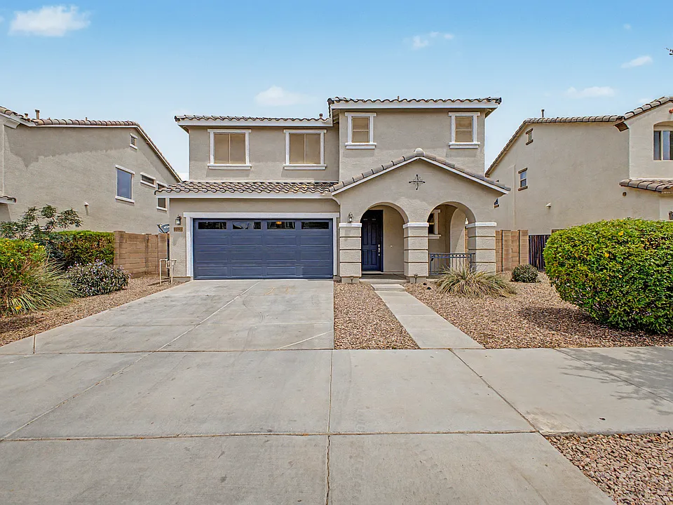 21242 E Pecan Ln